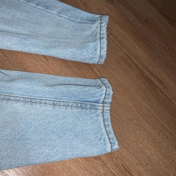 Brandy Melville / John Galt mom jeans Size XS / 24 - Picture 3 of 3